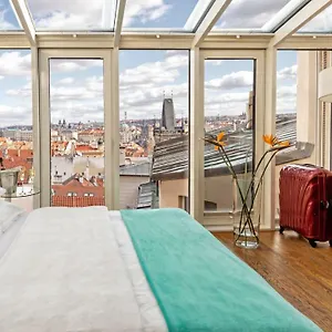 Aparthotel Malostranská
